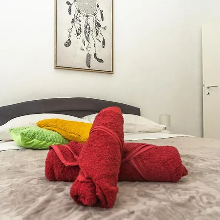 Lucija & Katia Rijeka