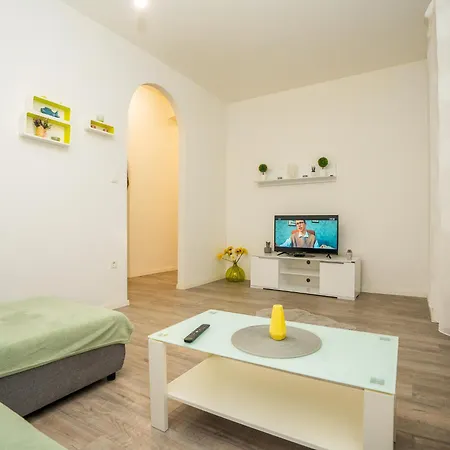 Lucija & Katia Apartamento Rijeka